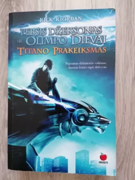 Persis Džeksonas ir Olimpo dievai: titano prakeiksmas (3 – oji knyga)
