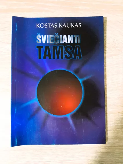 Šviečianti tamsa