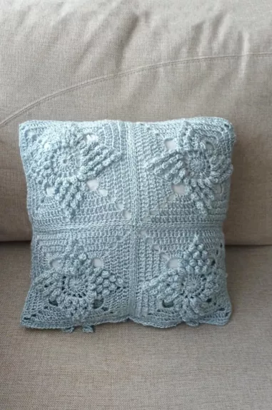 Dekoratyvinė pagalvėlė 40x40cm