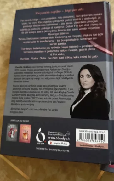 Serija Auksinis narvelis. Auksinis narvelis; Sidabriniai sparnai; Bronzinės svajos