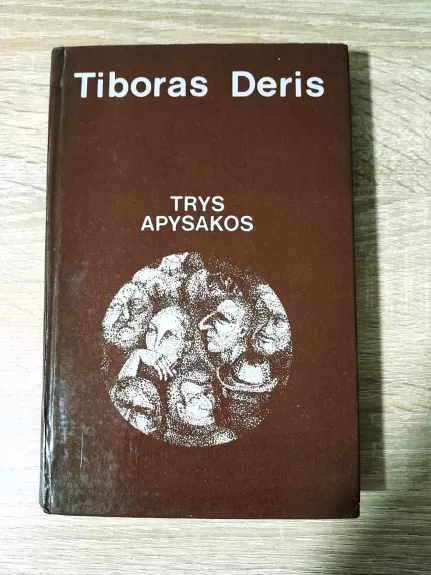 Trys apysakos