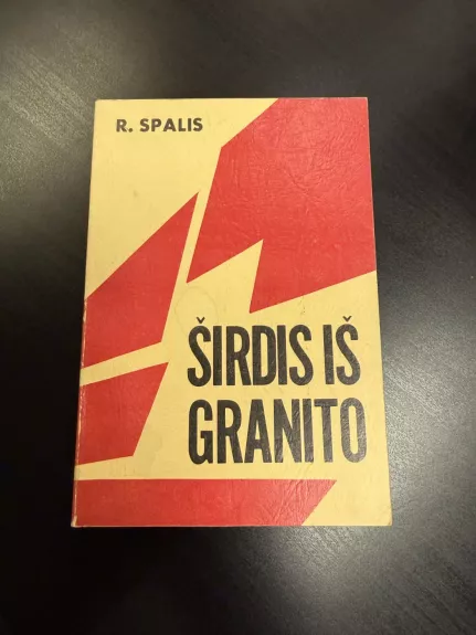 Širdis iš granito