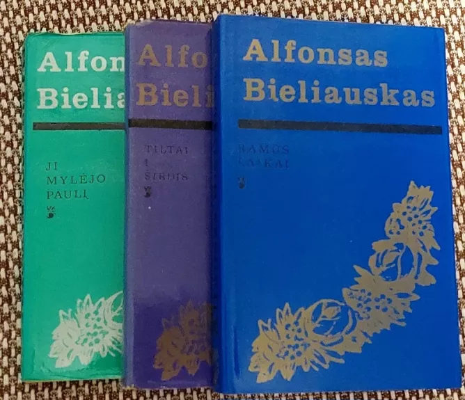 Alfonso Bieliausko knygų rinkinys