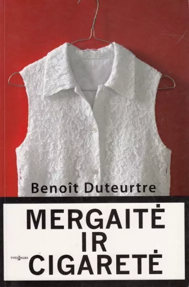 Mergaitė ir cigaretė