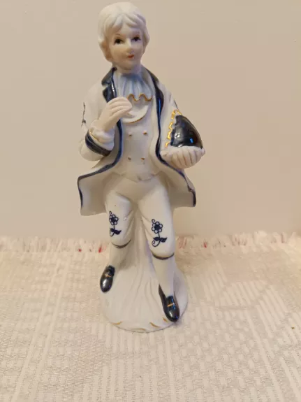 porceliano statulėlė