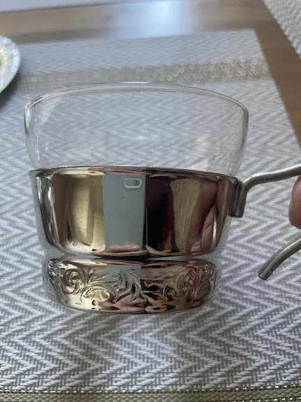 Vintažiniai puodeliai su lėkštutėmis (4)