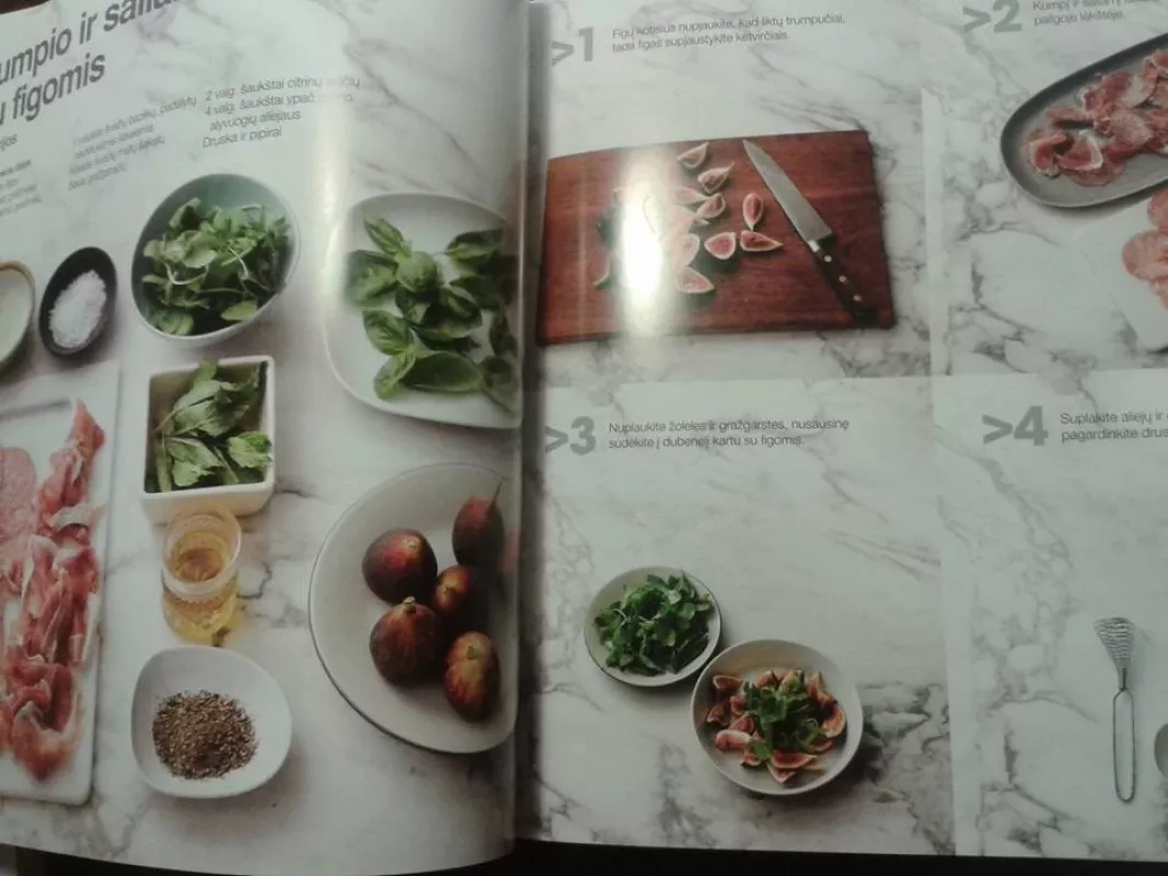 Italijos virtuvė: žingsnis po žingsnio - Autorių Kolektyvas, knyga