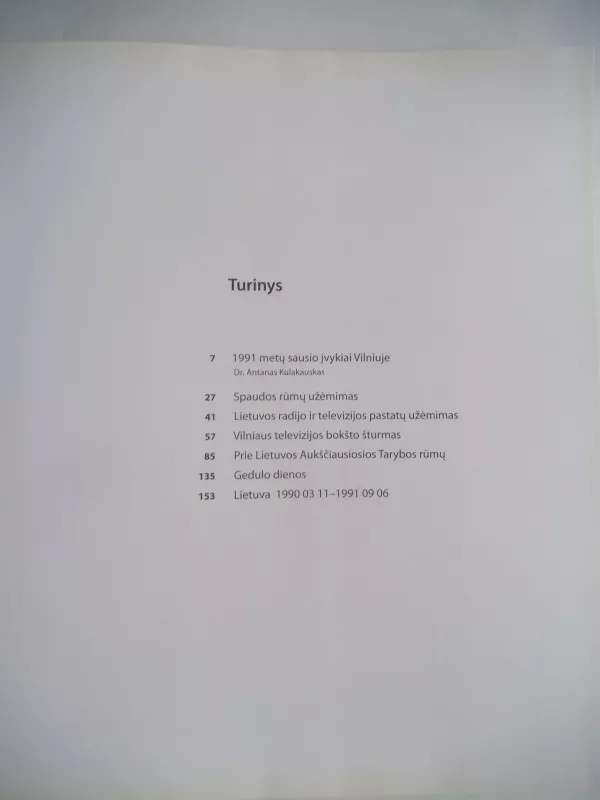 Sausis. Laisvės fotografija - Erika Miknevičiūtė, knyga 2