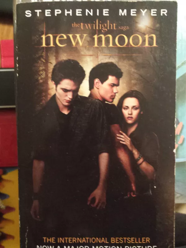 the twilight sada New Moon - Stephenie Meyer, knyga
