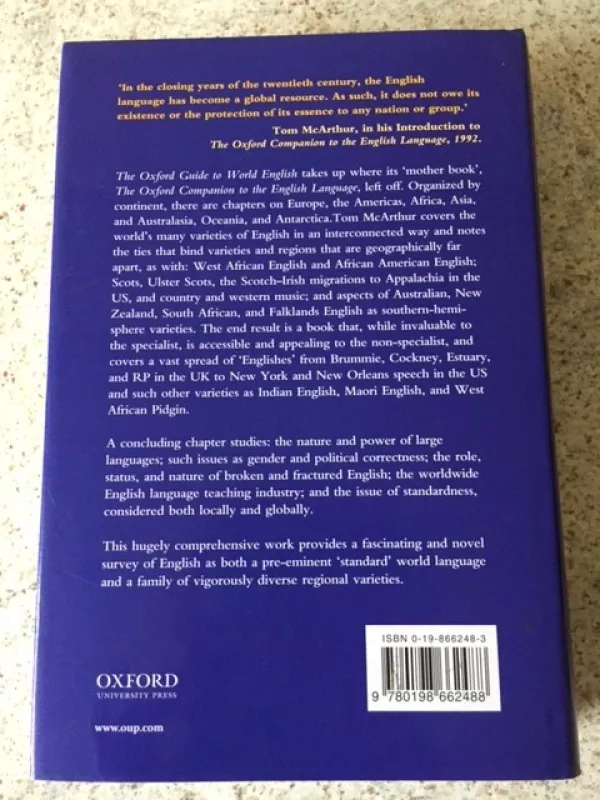 The Oxford Guide to World English - Tom McArthur, knyga
