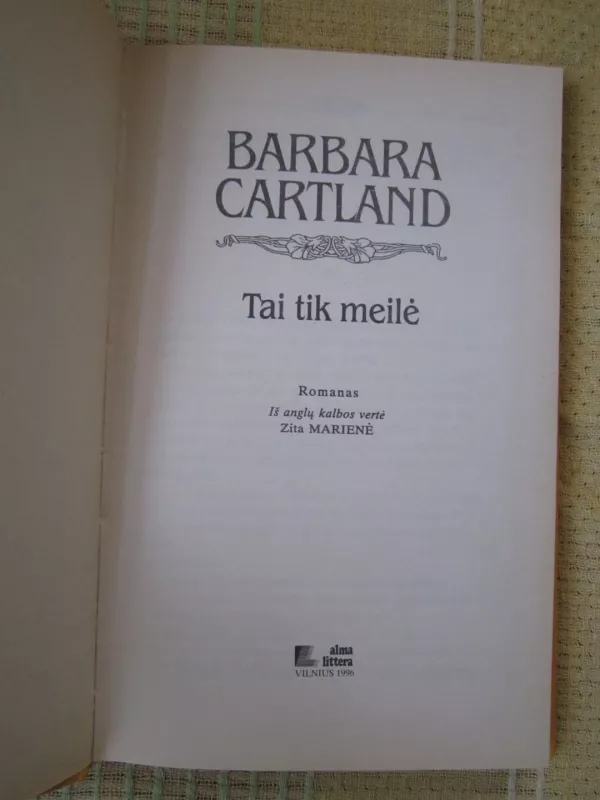 Tai tik meilė - Barbara Cartland, knyga 3