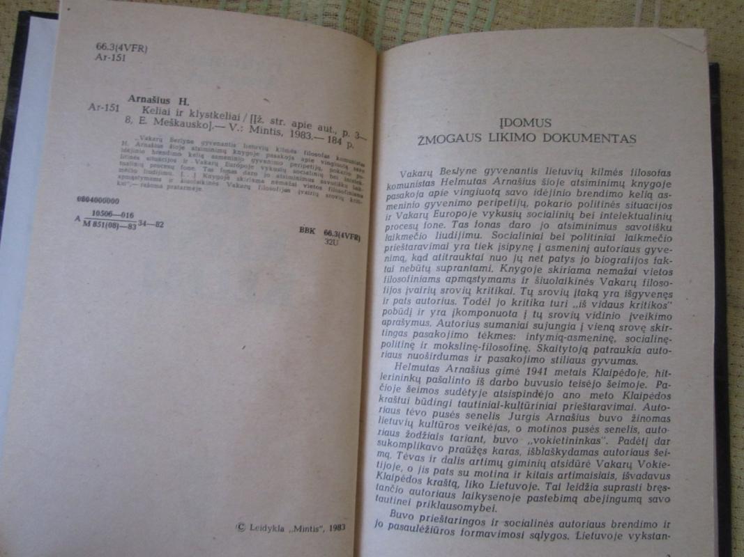 Keliai ir klystkeliai - Helmutas Arnašius, knyga 4