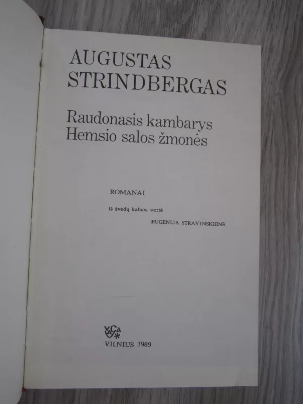 Raudonasis kambarys. Hemsio salos žmonės - August Strindberg, knyga 3