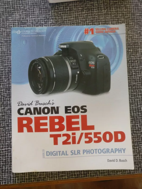 Canon EOS Rebel T2i / 550D - David Busch, knyga
