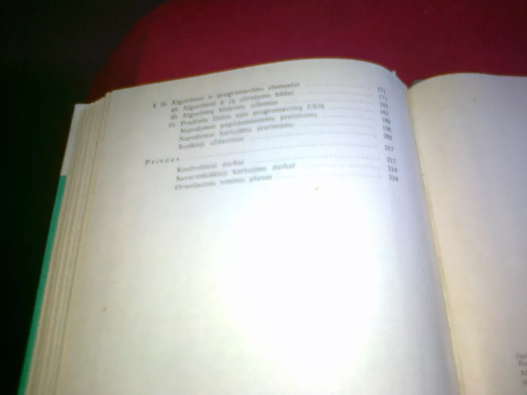 Algebra VIII-IX klasėje - ir kiti Makaryčevas J., knyga