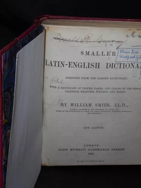 Latin - English Dictionary - William Smith, knyga