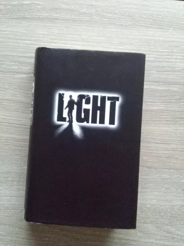 Light - Michael Grant, knyga