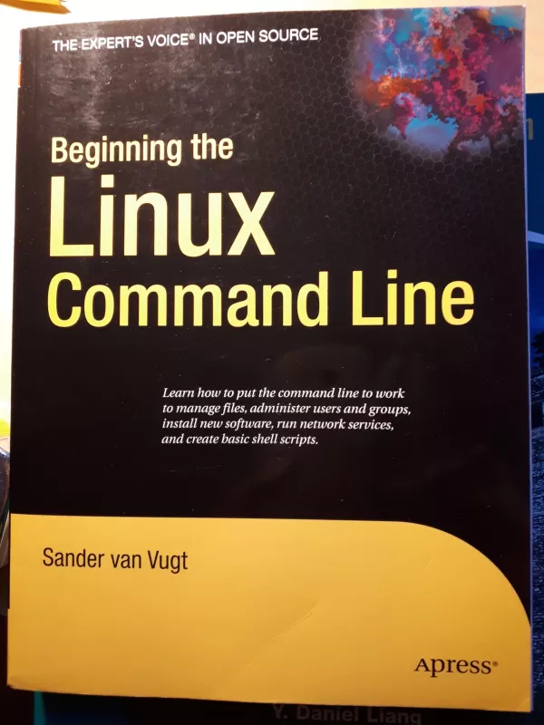 Beginning the LINUX command line - Sander van Vugt, knyga