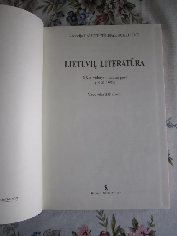 Lietuvių literatūra 12 klasei - V. Daujotytė, ir kiti , knyga 3
