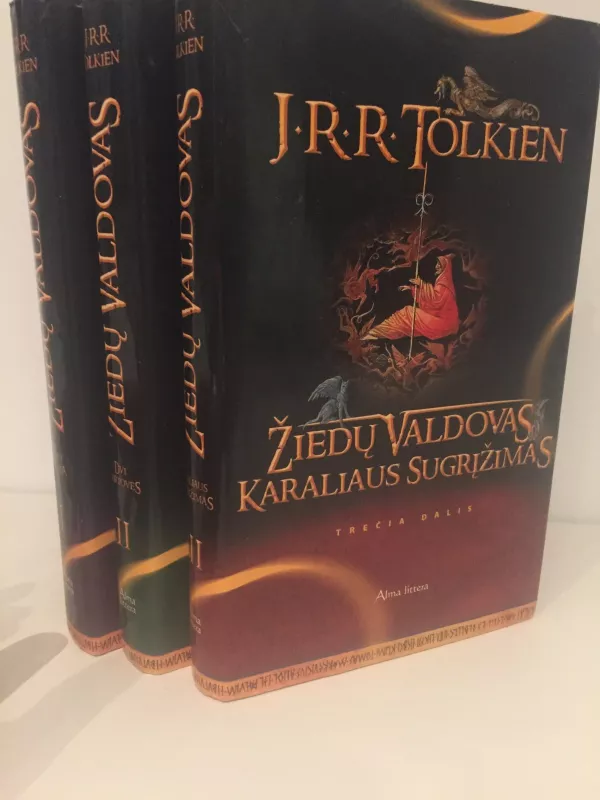 Žiedų valdovo trilogija - J. R. R. Tolkien, knyga