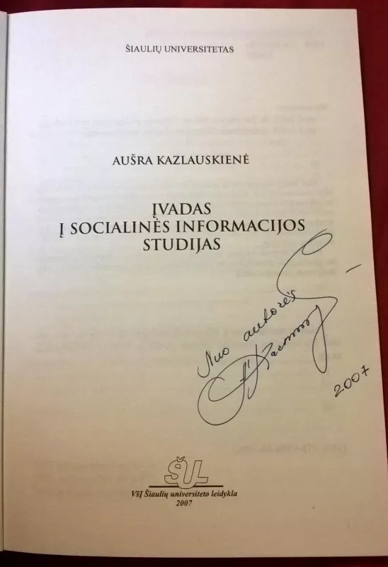 Įvadas į  socialinės infomacijos studijas - Aušra Kazlauskienė, knyga