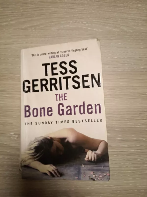 The Bone Garden - Tess Gerritsen, knyga