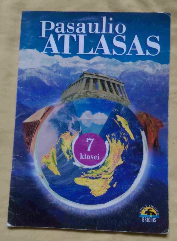 Pasaulio atlasas 7 klasei - Karolis Mickevičius, knyga 2