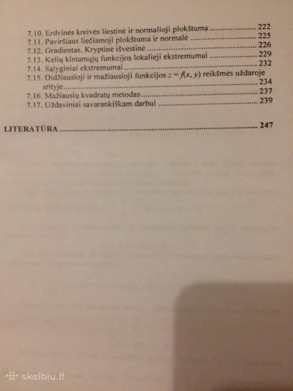 Tiesinė algebra ir diferencialinis skaičiavimas: Uždavinių rinkinys su sprendimais - I. Matiukienė, A.  Pekarskienė, V.  Sabatauskienė, knyga