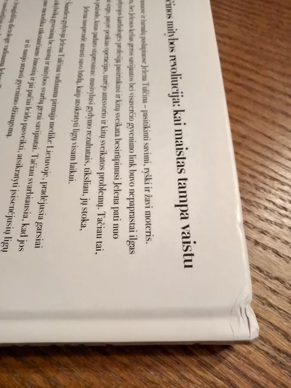 NEPAVALDI LIKIMUI. Žvaigždžių dietologės gyd. JELENOS TULČINOS mitybos revoliucija: stulbinantys pokyčiai ir suvaldytos net nepagydomos ligos – sužinok, kaip maistą paversti vaistu ir gauti kokybišką naują gyvenimą - Edvardas Žičkus, knyga 3