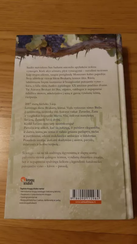 Vynuogynų tyla - Gisela Pou, knyga