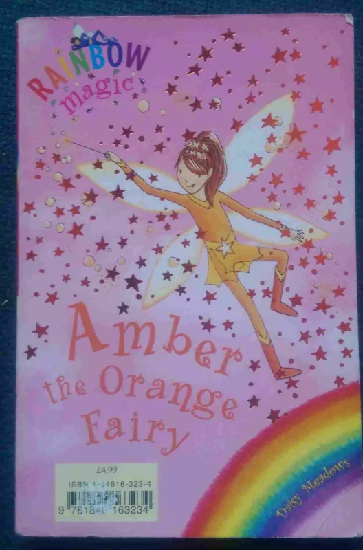 Ruby: The Red Fairy (Rainbow Magic: The Rainbow Fairies, No. 1) and Amber: The Orange Fairy (Rainbow Magic: The Rainbow Fairies, No. 2) 2 books in 1 - Daisy Meadows, knyga 4