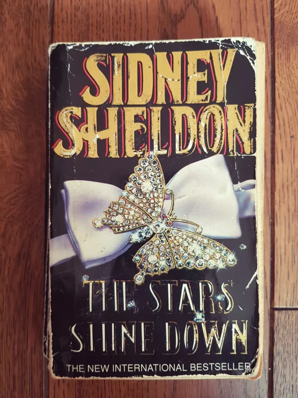 The Stars Shine Down - Sidney Sheldon, knyga