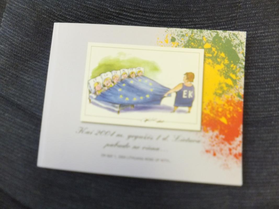 Kai 2004 m. gegužės 1 d. Lietuva pabudo ne viena... - Autorių Kolektyvas, knyga 2