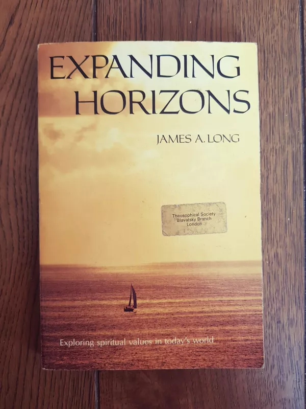 Expanding Horizons - James A. Long, knyga