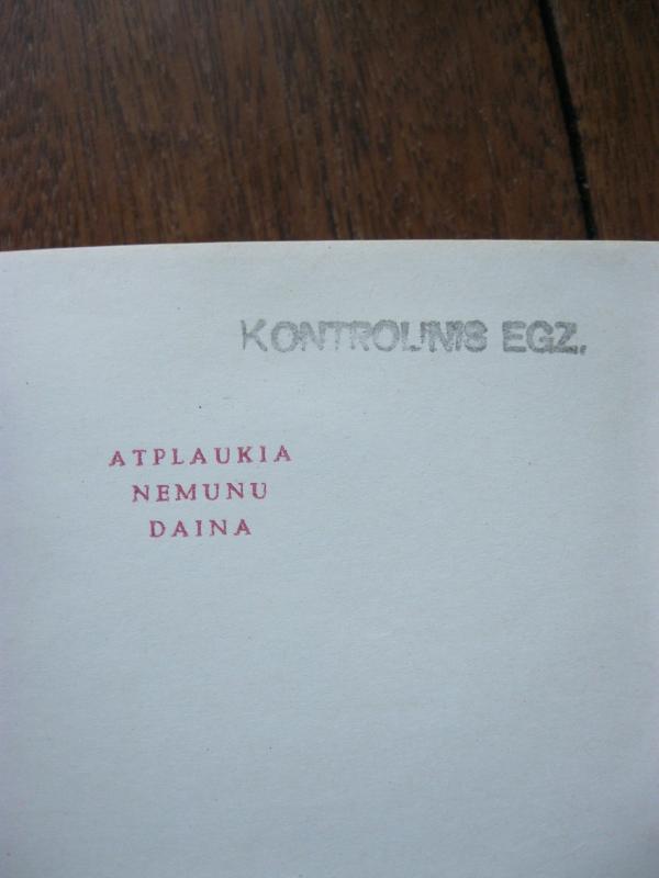 Atplaukia Nemunu daina - Mikola Chvedarovičius, knyga 4