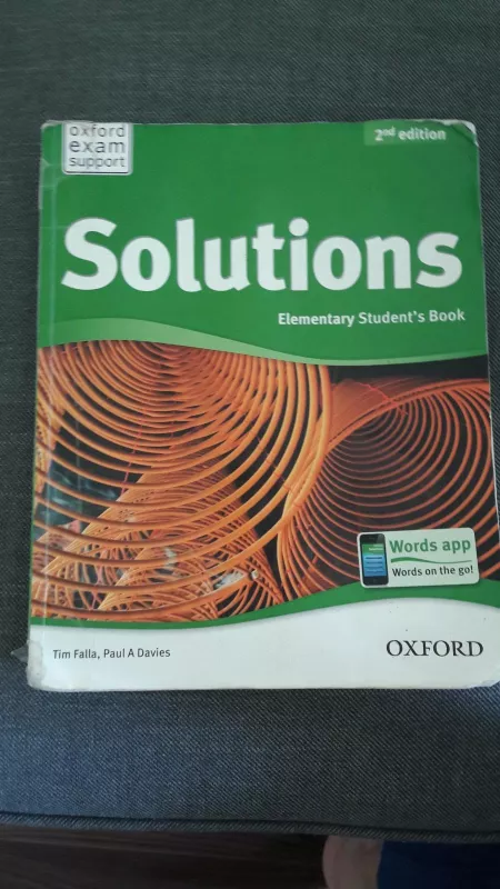 Solutions Elementary Student's Book - Tim Falla, Paul A.  Davies, knyga