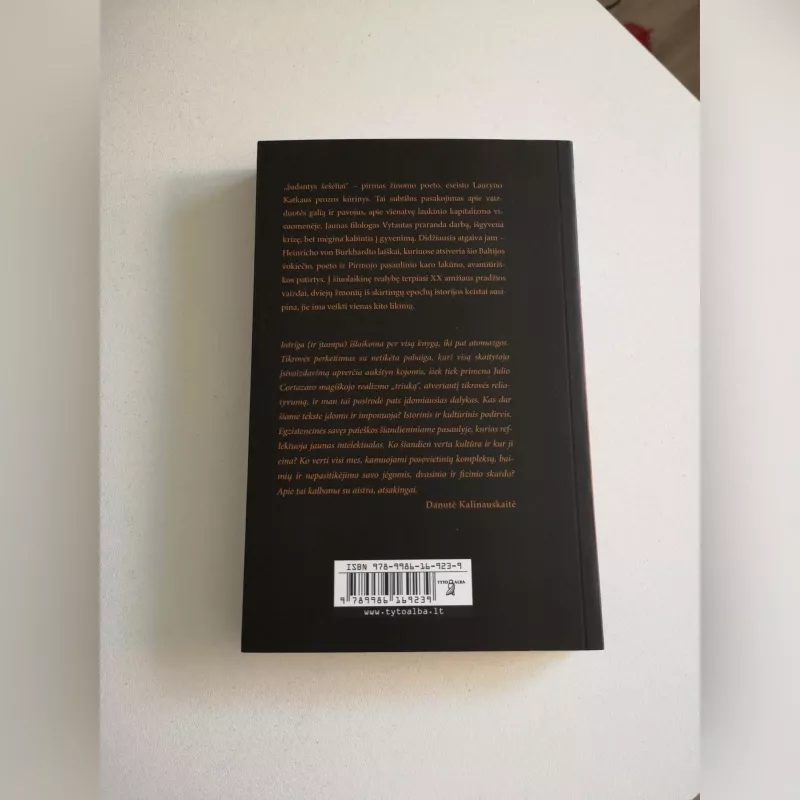 Judantys šešėliai - Laurynas Katkus, knyga 2