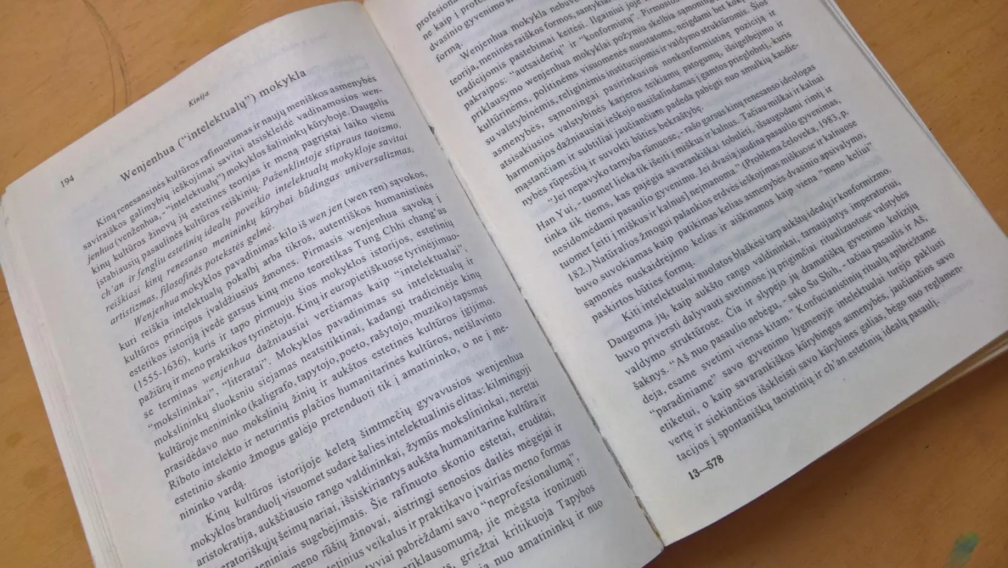 Grožis ir menas: estetikos ir meno filosofijos idėjų istorija - Antanas Andrijauskas, knyga