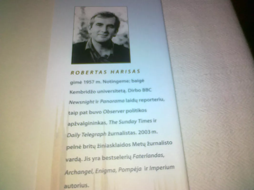 Vaiduoklis - Robert Harris, knyga