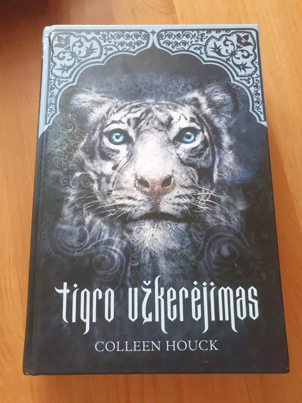 Tigro užkerėjimas - Colleen Houck, knyga 4