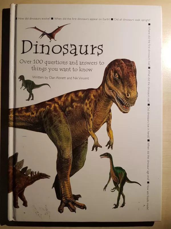 Dinosaurs - Dan Abnett, knyga