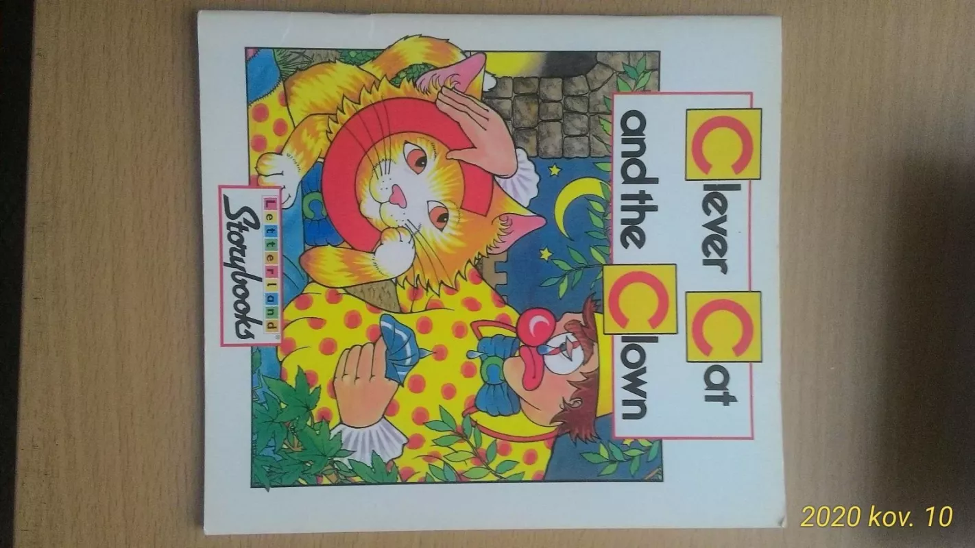 Clever cat and the clown - Autorių Kolektyvas, knyga