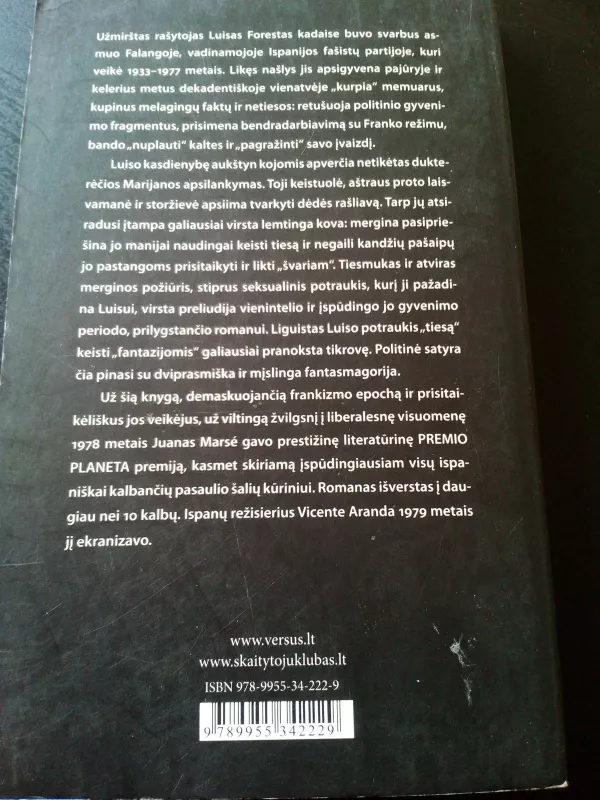 Mergina aukso kelnaitėmis - Juan Marse, knyga 3