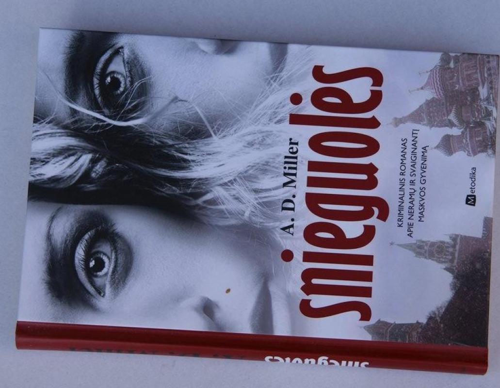 Snieguolės - A.D. Miller, knyga 3