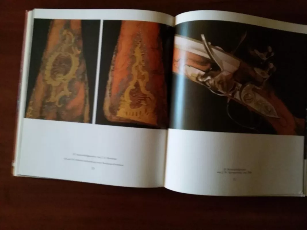 Senoviniai ginklai - Autorių Kolektyvas, knyga 5