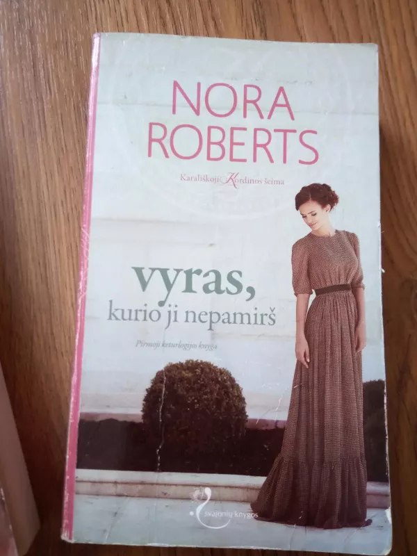 Vyras, kurio ji nepamirš - Nora Roberts, knyga