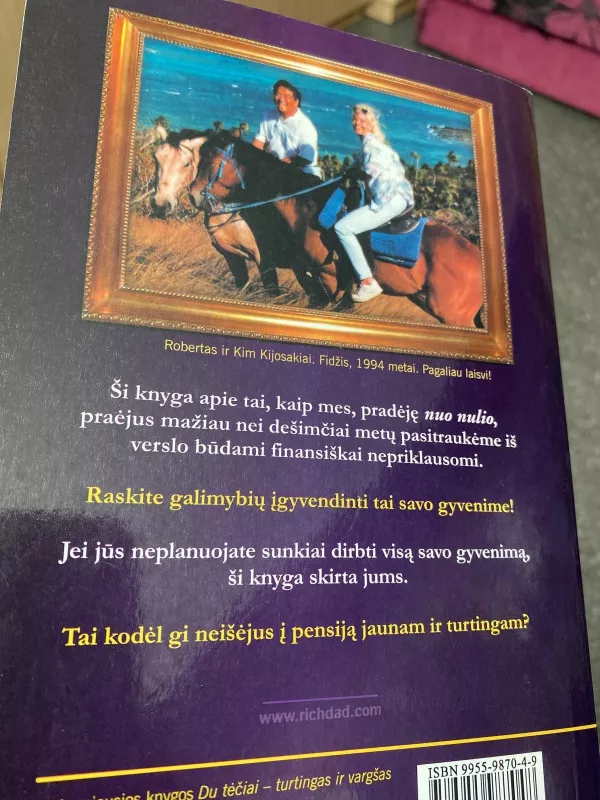 Išeik į pensiją jaunas, išeik į pensiją turtingas - Robert T. Kiyosaki, Sharon L.  Lechter, knyga