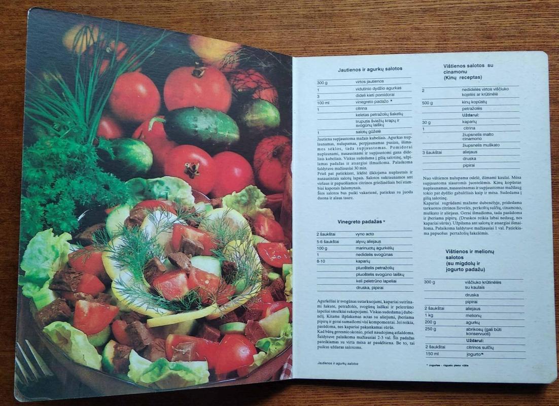 Salotos su mėsa ir žuvimi - Autorių Kolektyvas, knyga 3