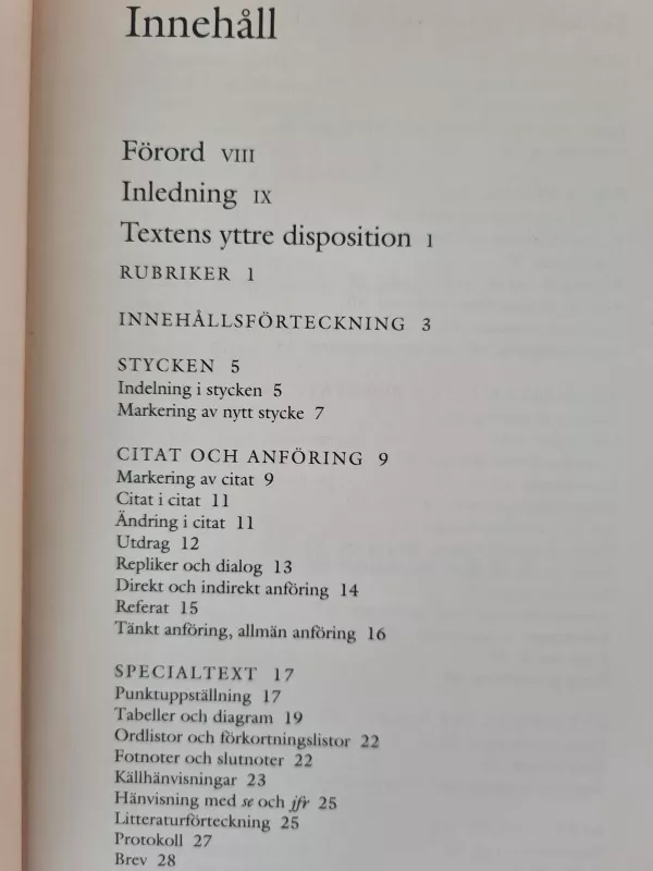 Svenska skrivregler - Eva Raam-Inghult, knyga 4