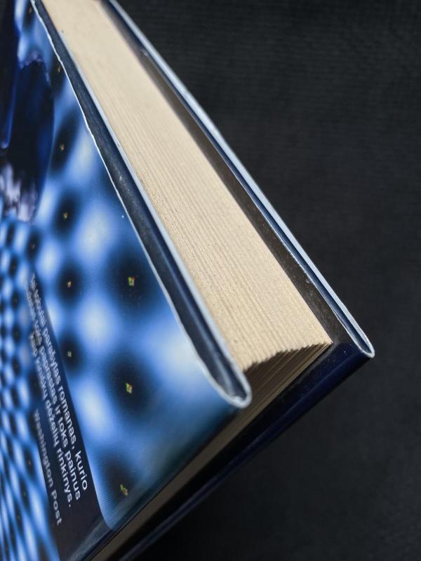 Prestižas - Priest Christoper, knyga 3